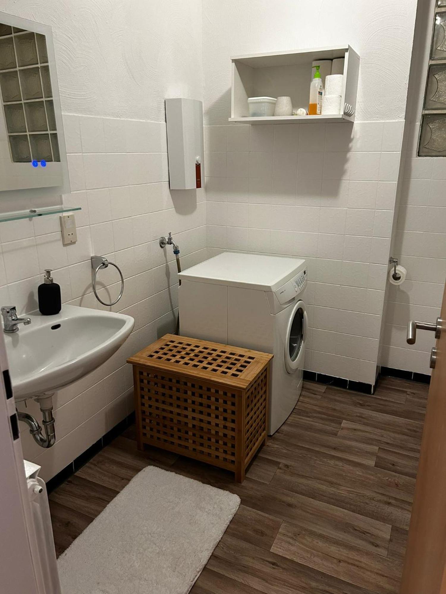 Gemuetliche Ferienwohnung-Appartement Бад-Эйнхаузен Экстерьер фото