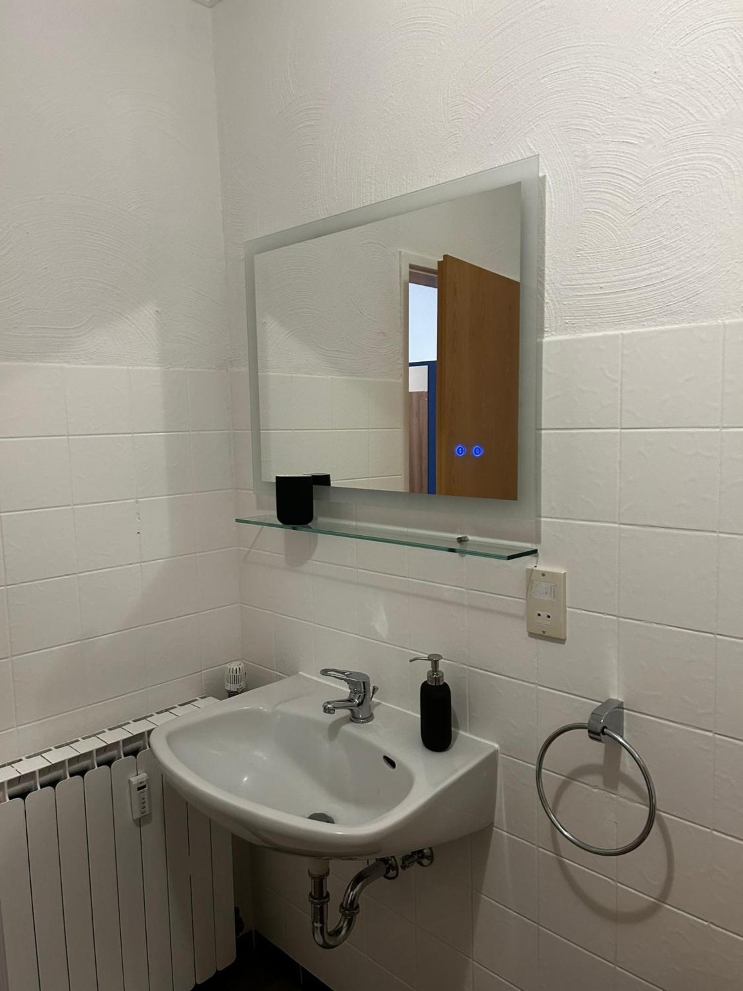 Gemuetliche Ferienwohnung-Appartement Бад-Эйнхаузен Экстерьер фото