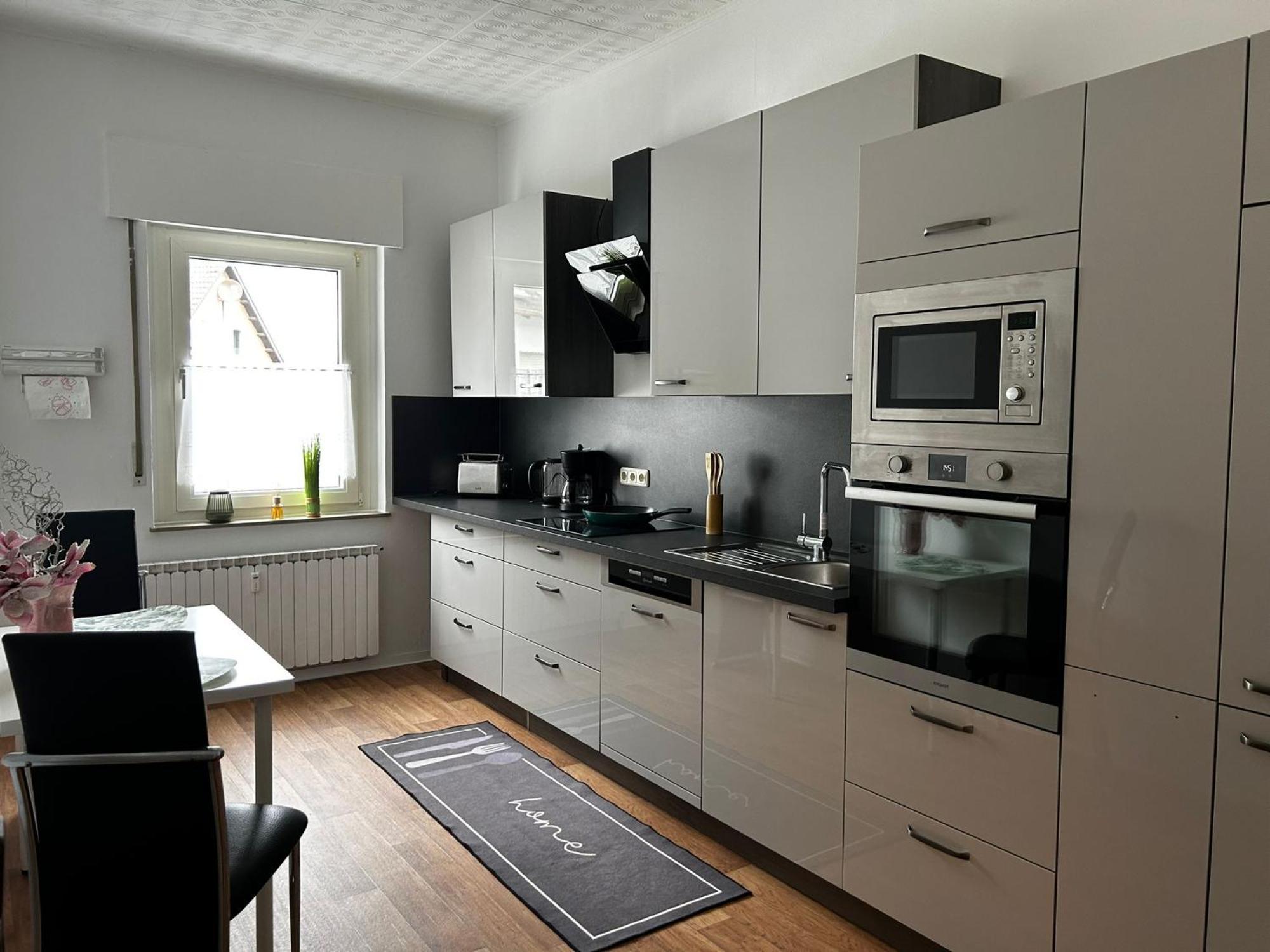 Gemuetliche Ferienwohnung-Appartement Бад-Эйнхаузен Экстерьер фото